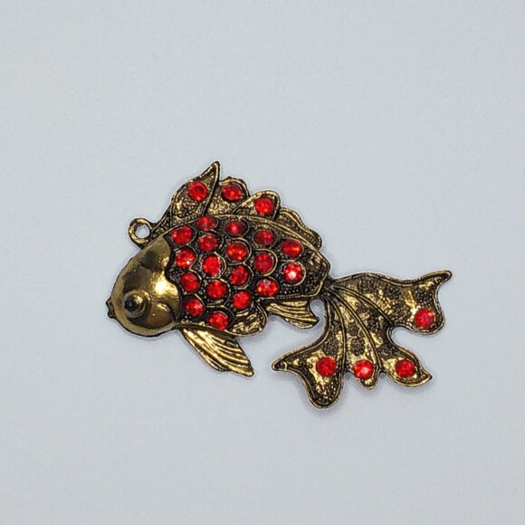 Red Golden Fish Pendant, gold color, red rhinestone, shiny crystals details - Picture 5 of 9